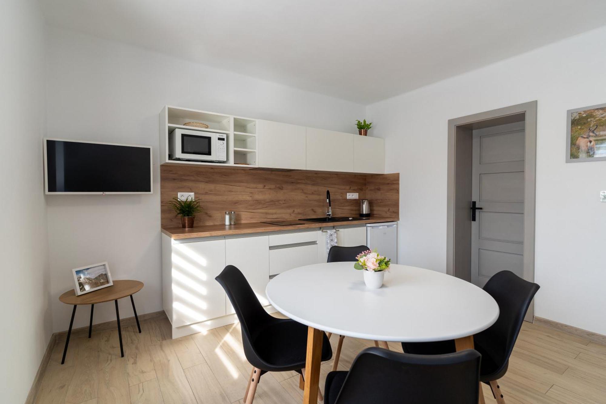 Apartments Ziar 114 Zewnętrze zdjęcie